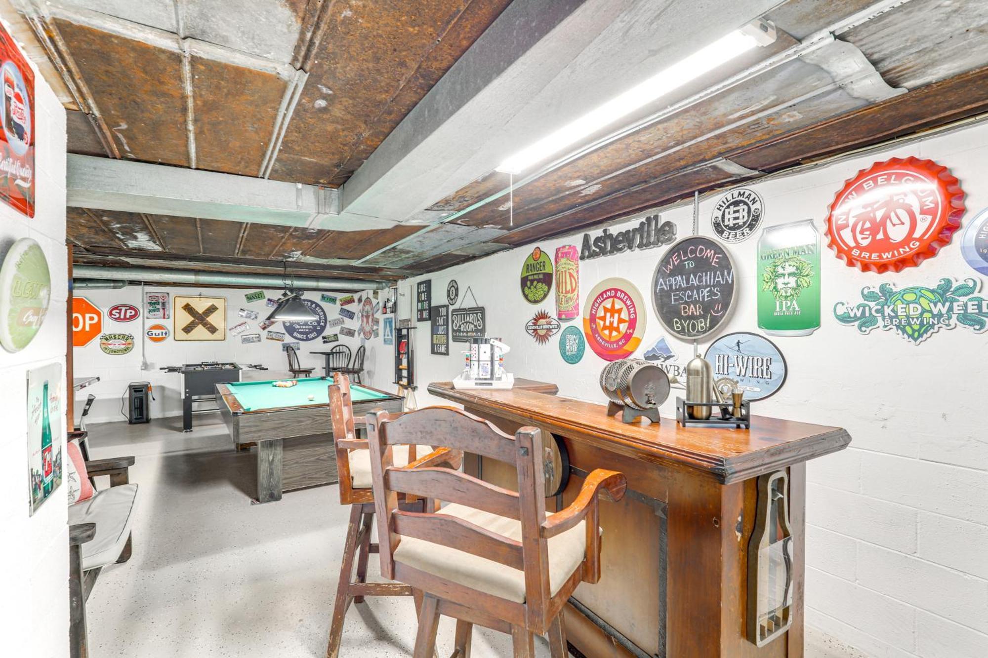 Updated Marshall Home With Fire Pit And Game Room! المظهر الخارجي الصورة